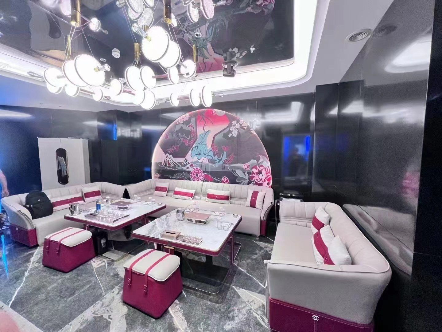 大同商务ktv与片场的区别-左云县ktv预定